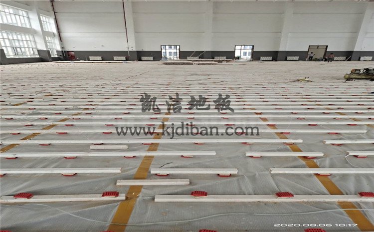 徐州黃集機場某體育館木地板項目