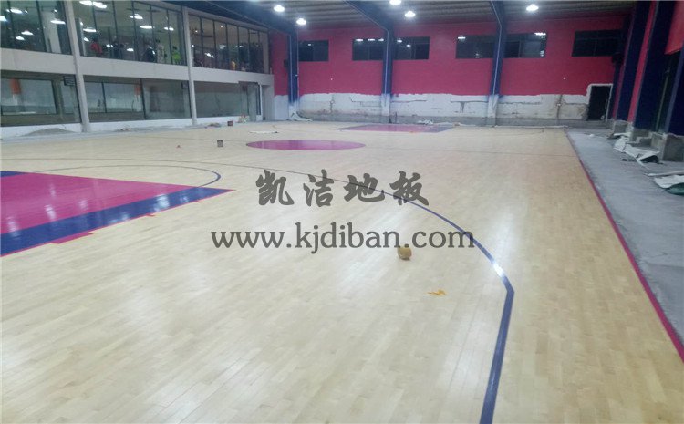 湖北武漢體育中心運動木地板項目-凱潔實木運動地板廠家